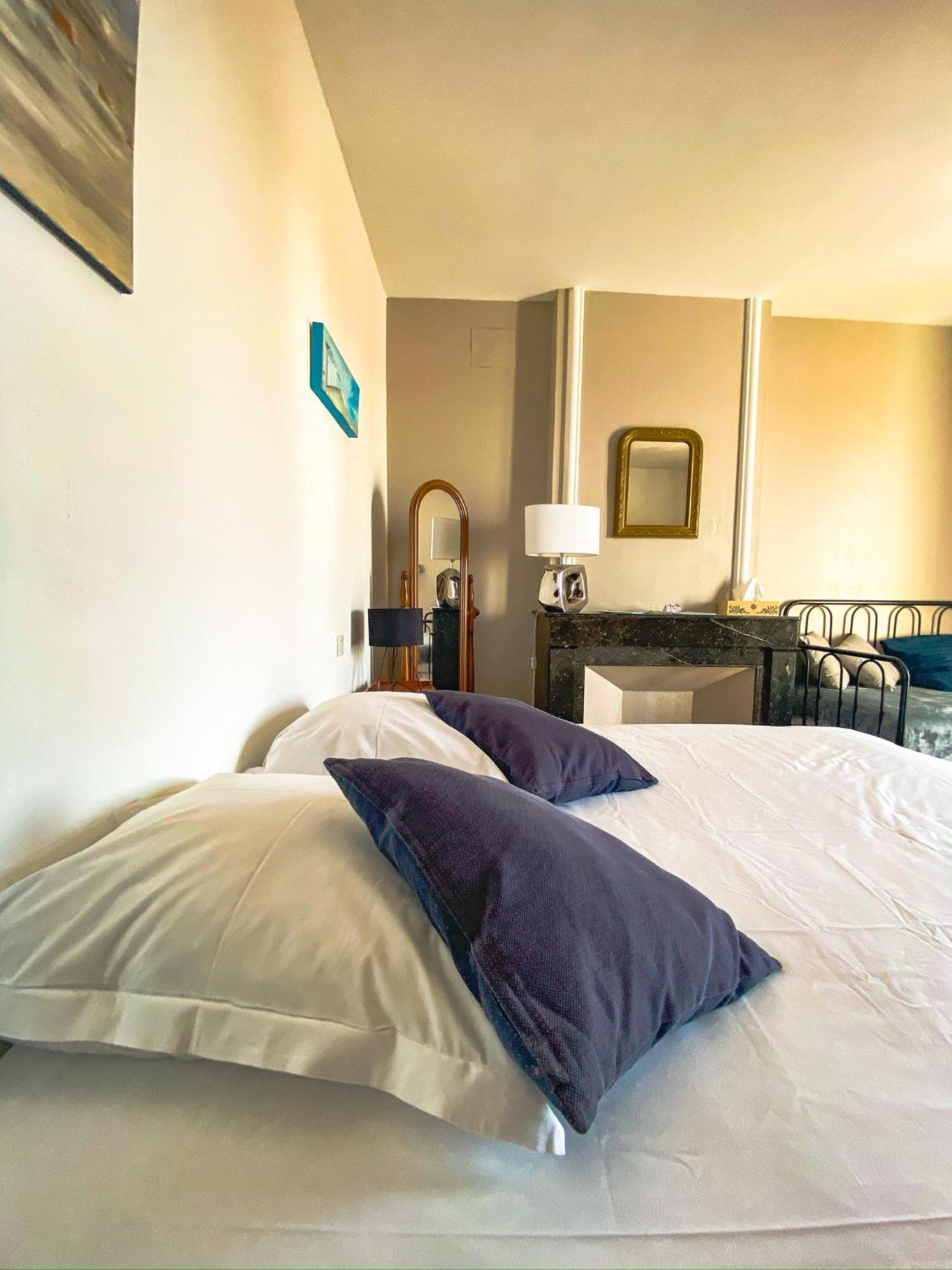 Entre Midi - Maison D'Hotes - B&B Capestang Ngoại thất bức ảnh