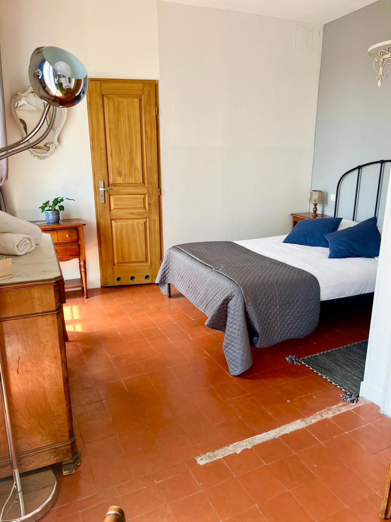 Entre Midi - Maison D'Hotes - B&B Capestang Ngoại thất bức ảnh